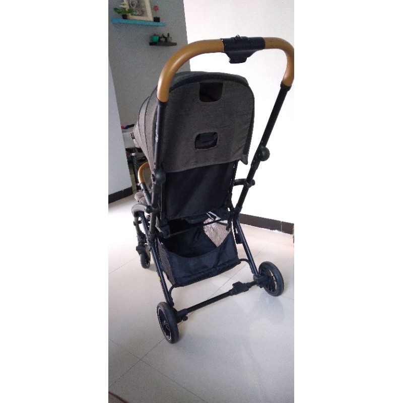 Preloved Stroller Babyelle Ez Switch