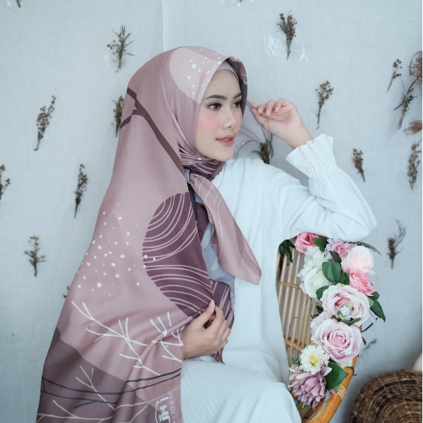 KERUDUNG SEGI EMPAT PRINTING MOTIF JILBAB SEGIEMPAT HIJAB SEGIEMPAT SCARF KHIRANI