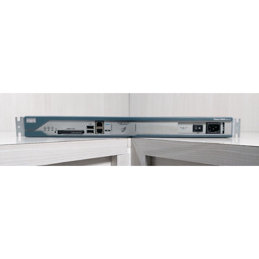 Router Cisco 2800series Type 2811