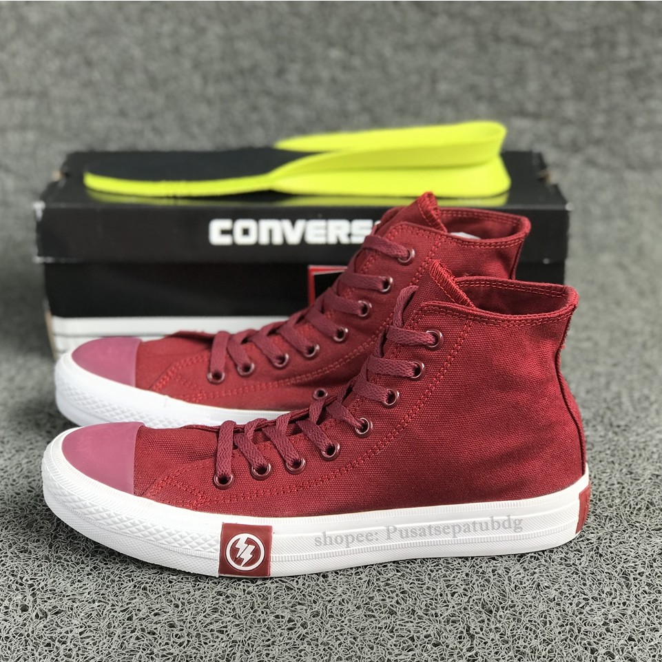 Sepatu Converse Petir Tinggi X Undefeated High Maroon