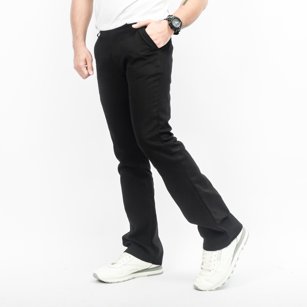 Gizmo Celana Chino Cutbray Hitam
