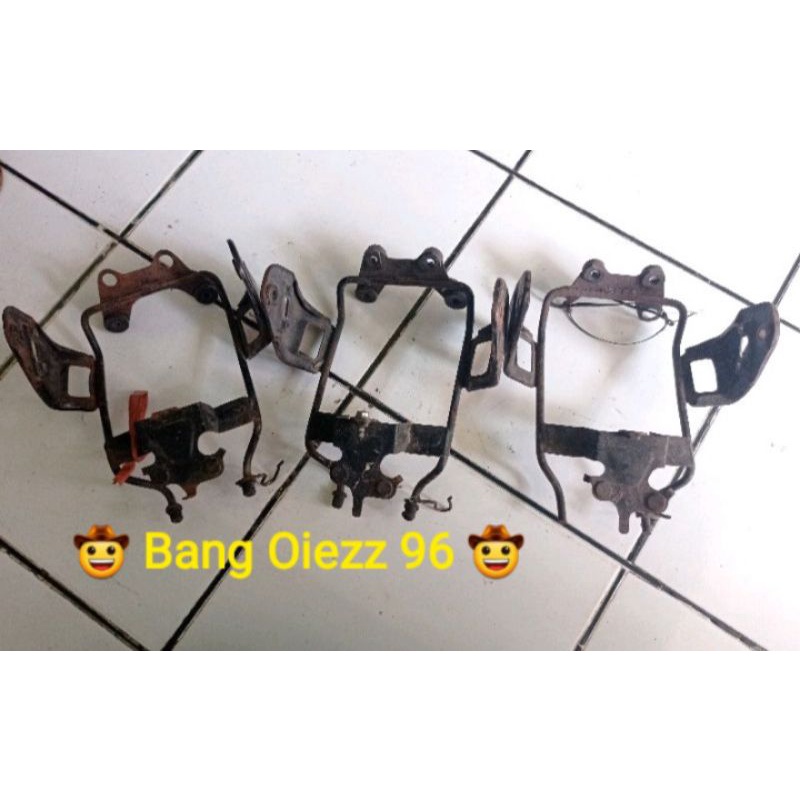 Breaket dudukan lampu depan gl max ori