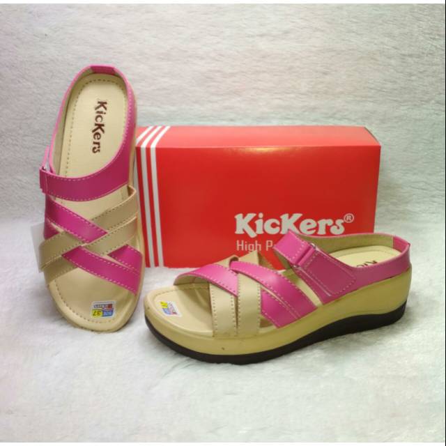 Sandal wedges kickers