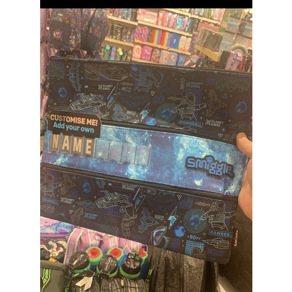 

smiggle map book