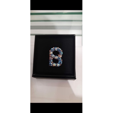 Buttonscarves orlin blue brooch