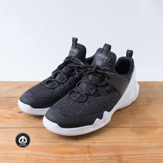 SEPATU PRIA SKECHERS ORIGINAL DLT - A for men 