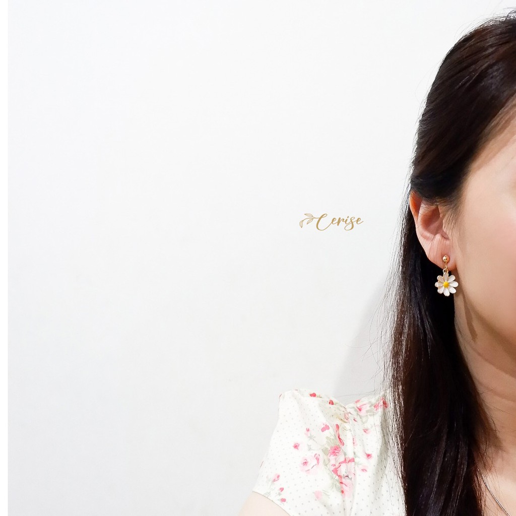 Aster earrings | Anting jepit korea bunga daisy cantik aksesoris wanita korean style trendy stylish