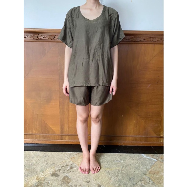 Daily Set / Pajamas Set / Piyama Set  - Tangan Pendek , Celana Pendek (SU)-Army Tua