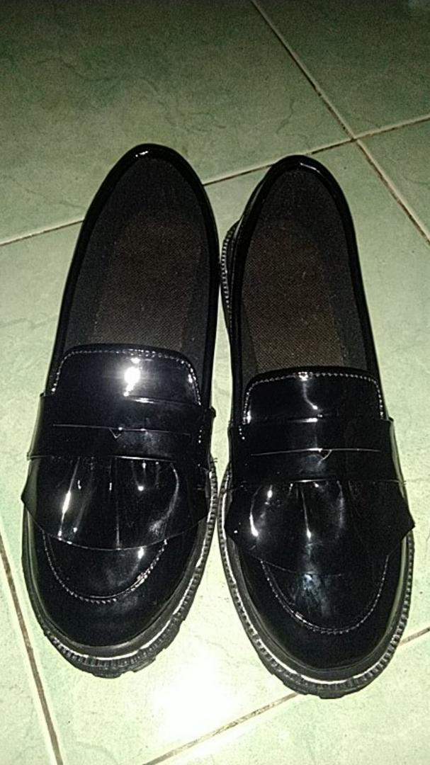 Sepatu Docmart Wanita Mulan/sepatu Wanita Bestseller/slip On Wanita/bisa Bayar Di Tempat (cod)