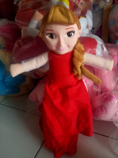 Boneka frozen