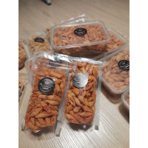 

kulpi Queen Home Made