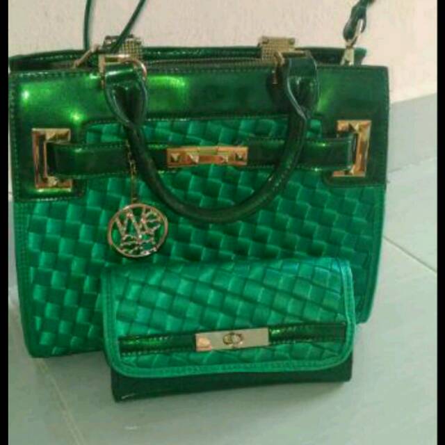 Tas webe hijau glossy set dompet