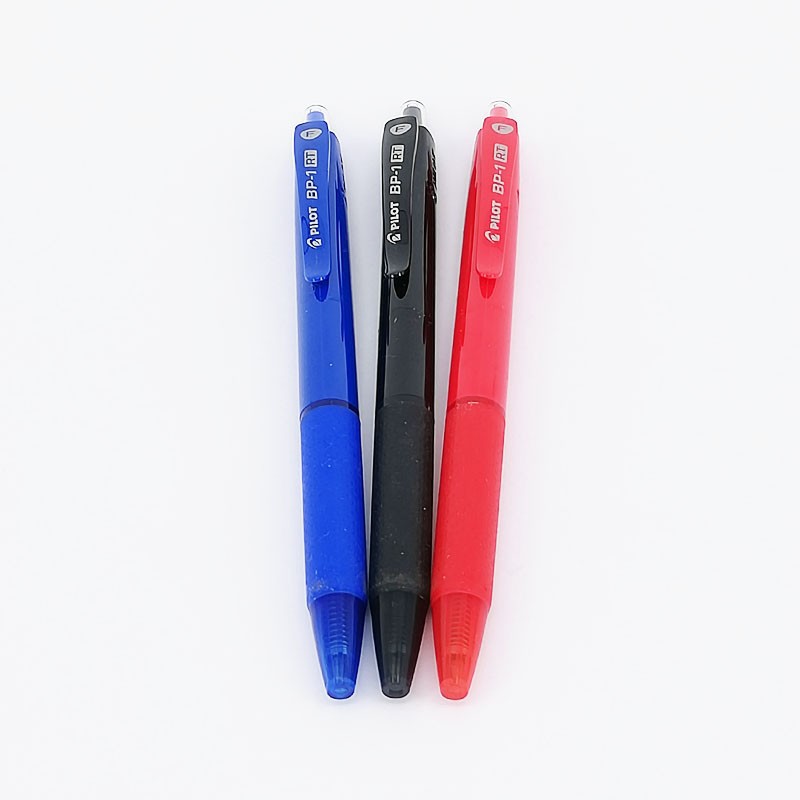 

BALLPEN PEN PULPEN BOLPOIN PILOT BP1RT FINE 0.7 WARNA HITAM MERAH BIRU