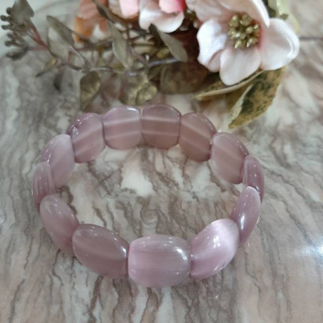 Gelang batu kerajinan tangan khas kalimantan timur (balikpapan)