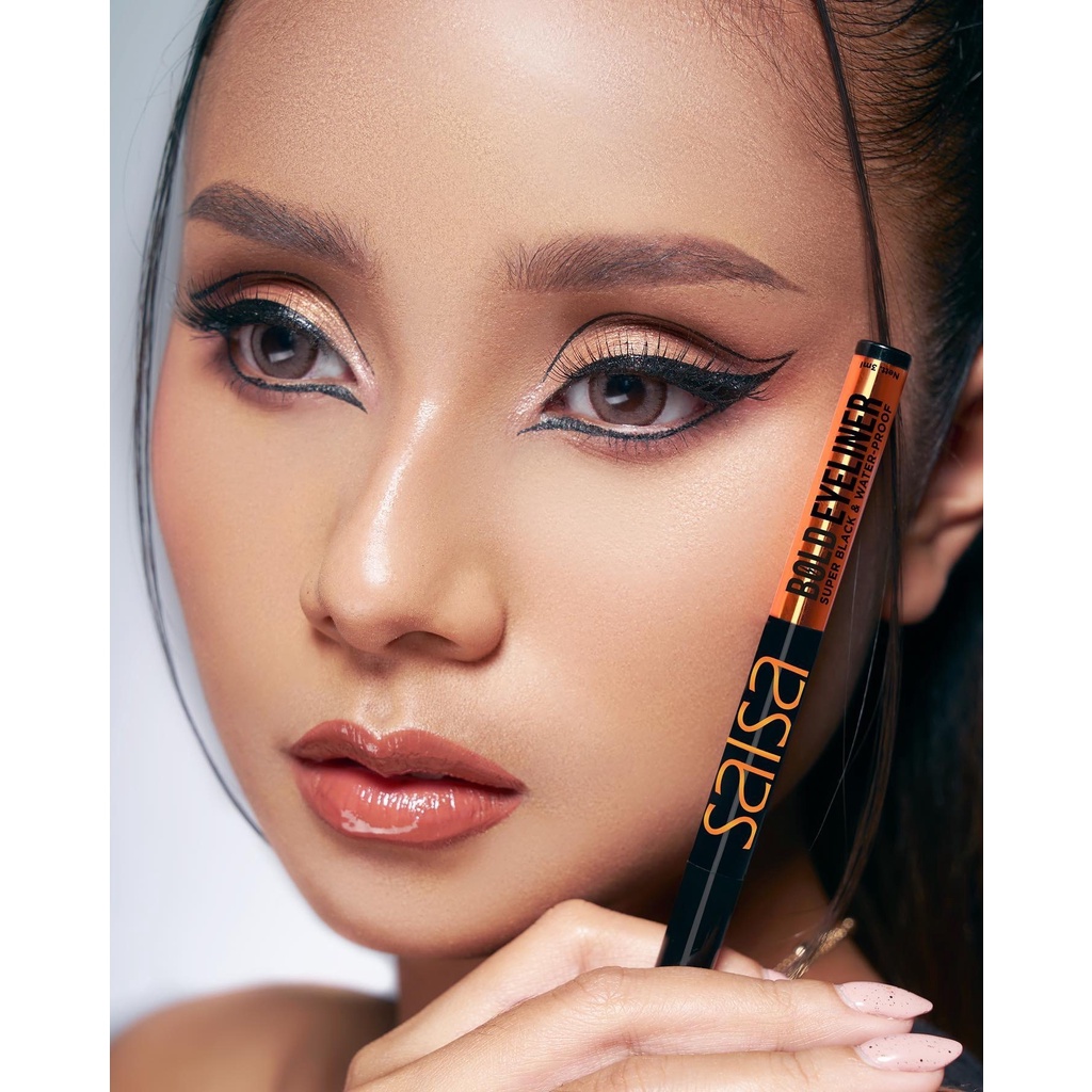 SALSA Bold Eyeliner Indonesia / Super Black Waterproof Pen Eye Liner 3ml / Long Lasting Hitam Tebal Anti Air Water Proof Make Up Hias Mata / Cosmetic Makeup Eyebrow Mascara Pensil Alis / Beauty Tools Curler Brush Palette Glue Blender Kuas Paket Face Wajah