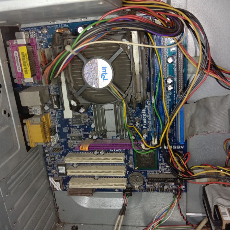 Pentium 4  board socket  478 865 775 lengkap LPT, COM,dpt  prosesor, memoery