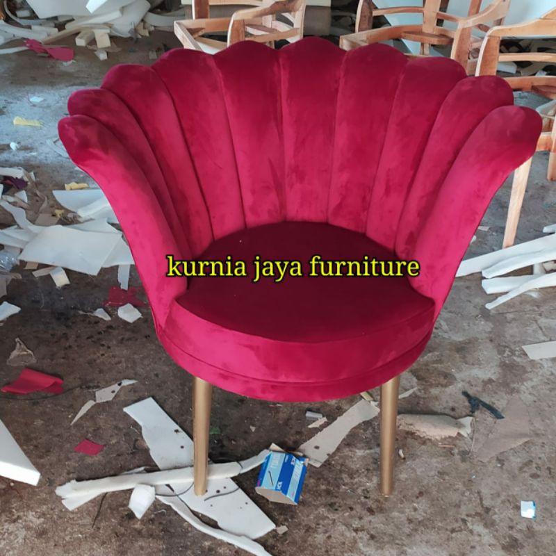 kursi kerang single, kursi pelaminan