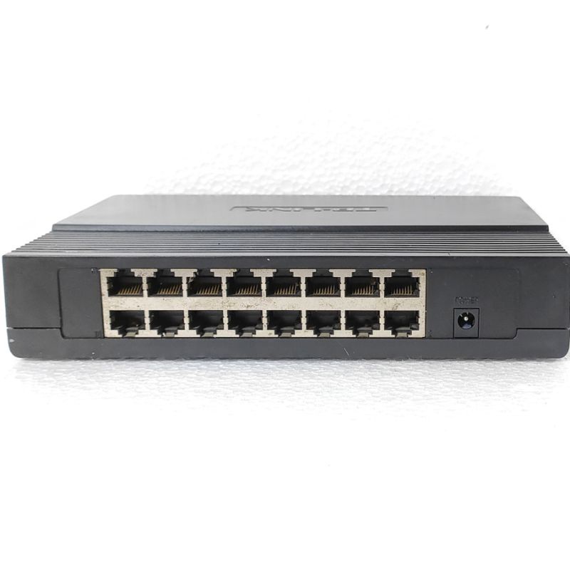 TP-link 16 Port TL-SF1016D