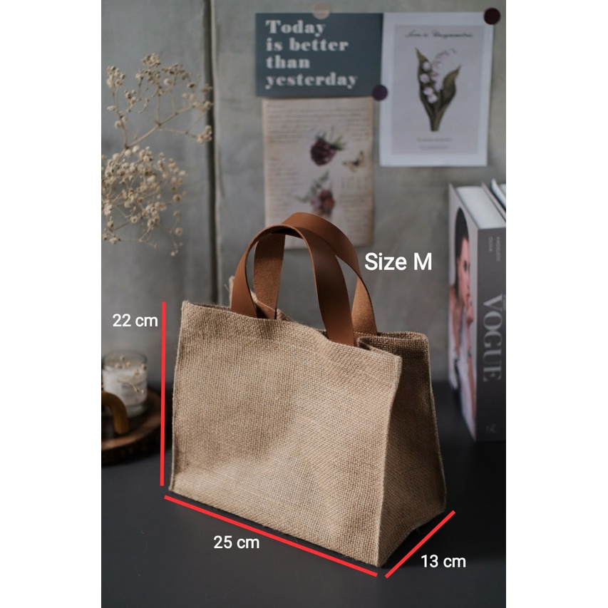 (READYSTOCK) TOTEBAG GONI / TAS GONI / JUTE BAG SIZE M (25x12x22 cm)