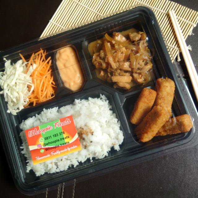 

Whoopie Bento Special / Paket Nasi Bento Spesial