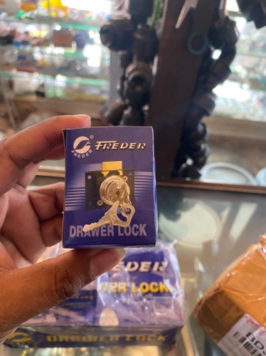 Kunci Laci Besar 808 Freder / Kunci Lemari Besar