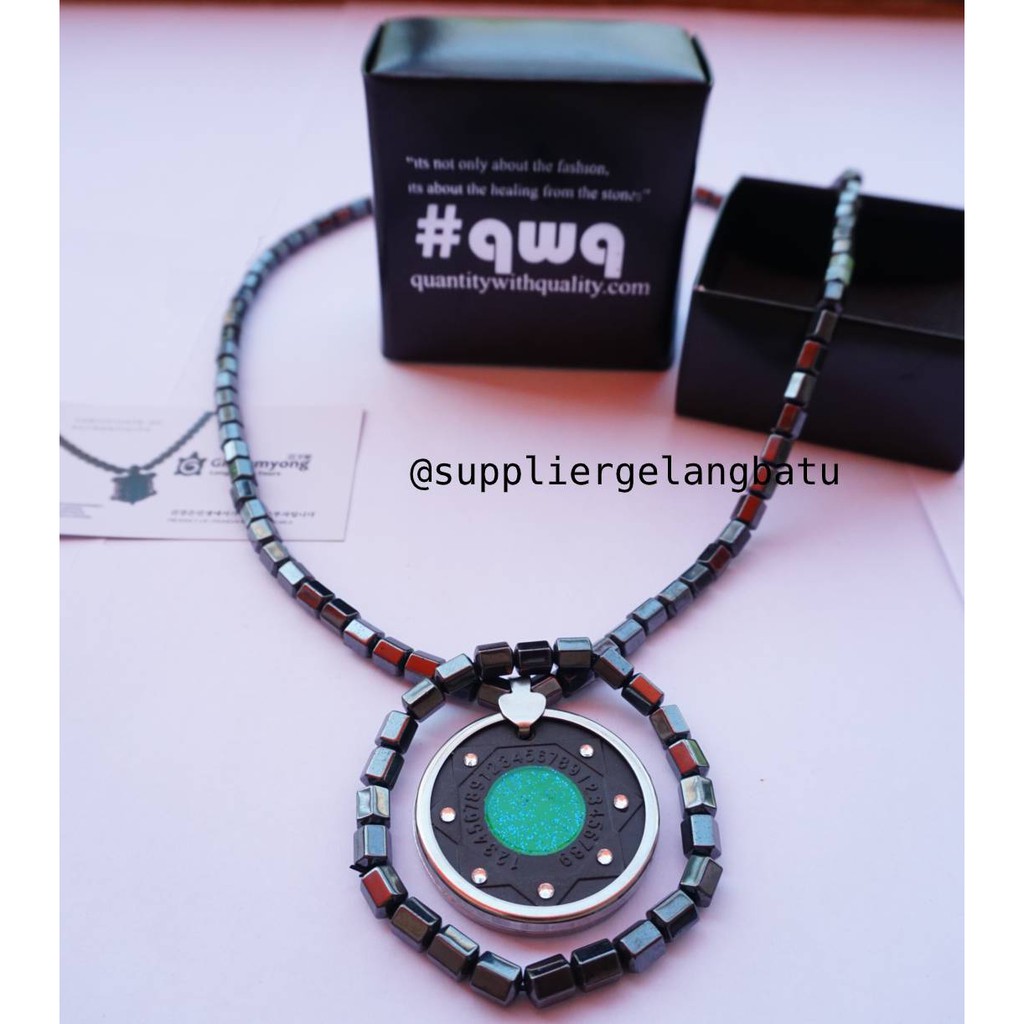 kalung QUANTUM PENDANT LIONTIN hijau magnet permata kesehatan korea