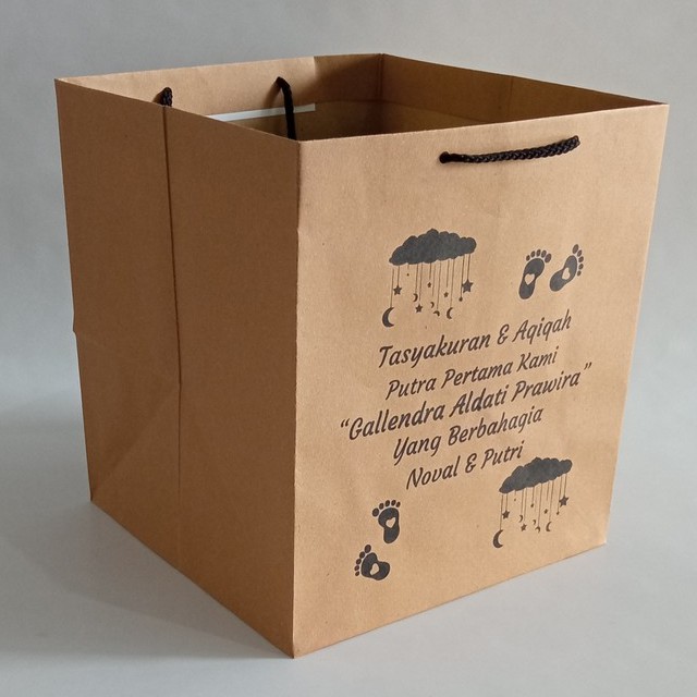 

PAPER BAG CUSTOM Kraft Sablon 1 Warna Size 22x22x25 cm Murah Bertali Berkualitas OK Wadah Kotak Nasi / KOTAK WADAH KADO