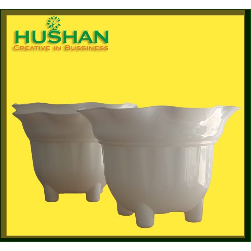 Pot Bunga Plastik Berkaki Pot Putih Monas Brenda 22 Putih