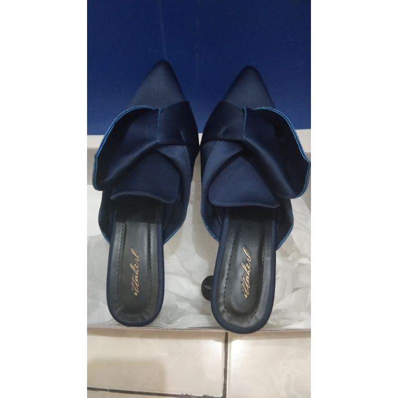 ittaherl kirra blockheels naval size41
