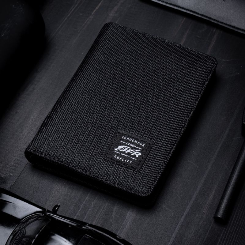 Dompet Pria Branded Bahan Kulit Kain Canvas Kanvas Free Box Exclusive JFR JP11-BLACK