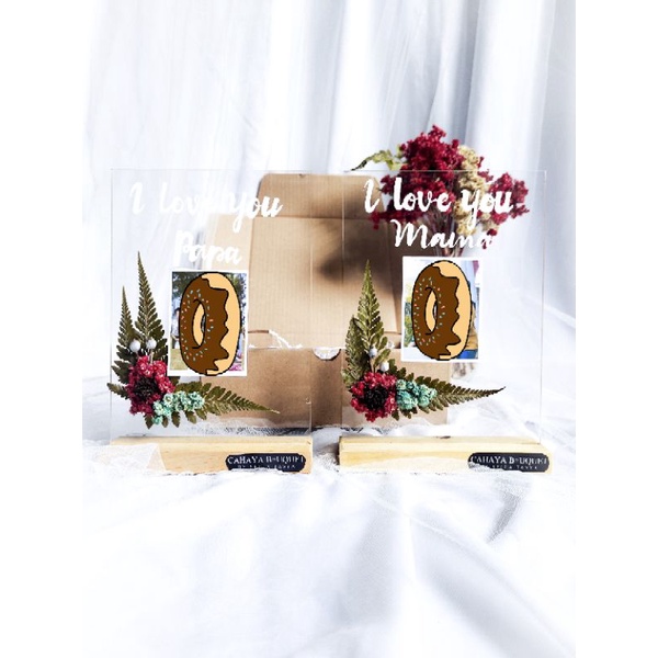 

KADO WISUDA, ULANG TAHUN| Akrilik Gift, Tulisan + Foto