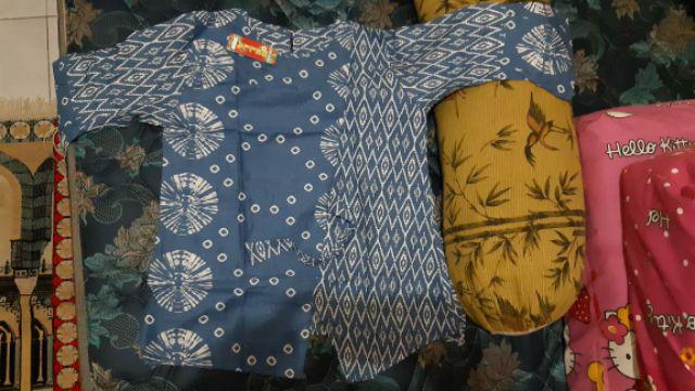 Blus Heyna Batik Seling Ziggy Waka Shibori Print Motif Biru Series