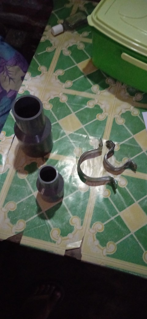 Klem Seng 1 1/4 Klem Pipa