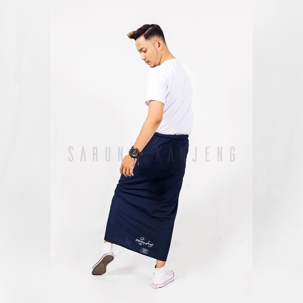 SARUNG KANJENG| SARUNG PURE NAVY|SARUNG POLOS BIRU NAVY ORIGINAL