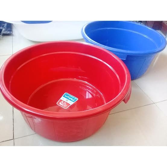 Basin Baskom Bak Air Plastik Premium Komet Kapasitas 20 Liter Serbaguna Bak Tampung Air Kamar Mandi 