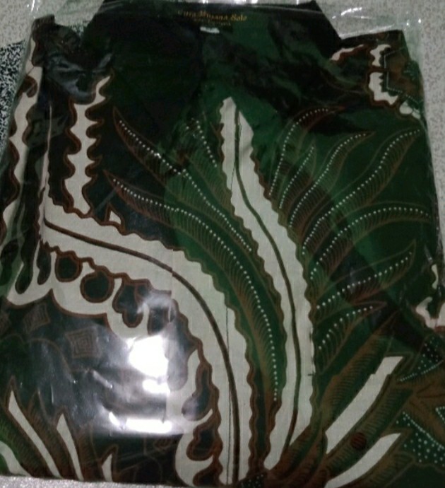 Kemeja/hem Batik Solo Bahan Katun Halus Lapis Furing