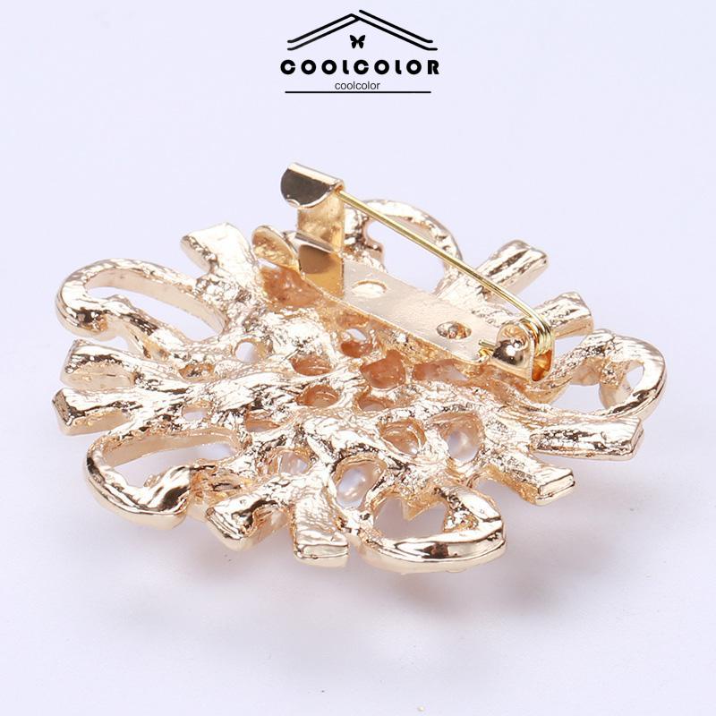 COD❤️ Bros Pakaian All-Match High-end Pearl Fashion Floral Alloy  Kepingan Salju Berlapis Perak Aksesoris Wanita Fashion Mewah Korea