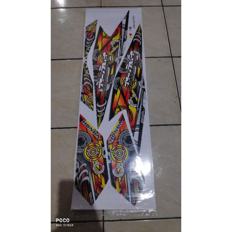 striping beat 2020-2021 variasi