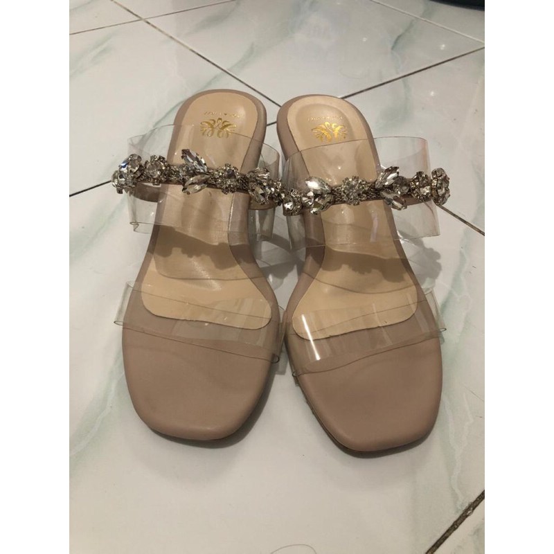 preloved aegean sandal by localid dan berrybenka heels