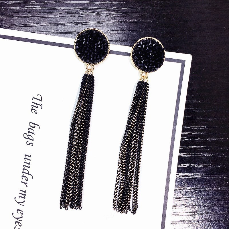 Anting Rumbai Panjang Aksen Berlian Warna Hitam Bahan S925 Gaya Retro