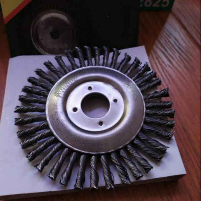 SIKAT KAWAT KEPANG 5 INCH WIRE BRUSH KNOT