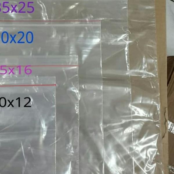 ♪ Plastik Klip Tebal 30x20 cm Kemasan Bungkus Baju isi 100 Lembar ☃