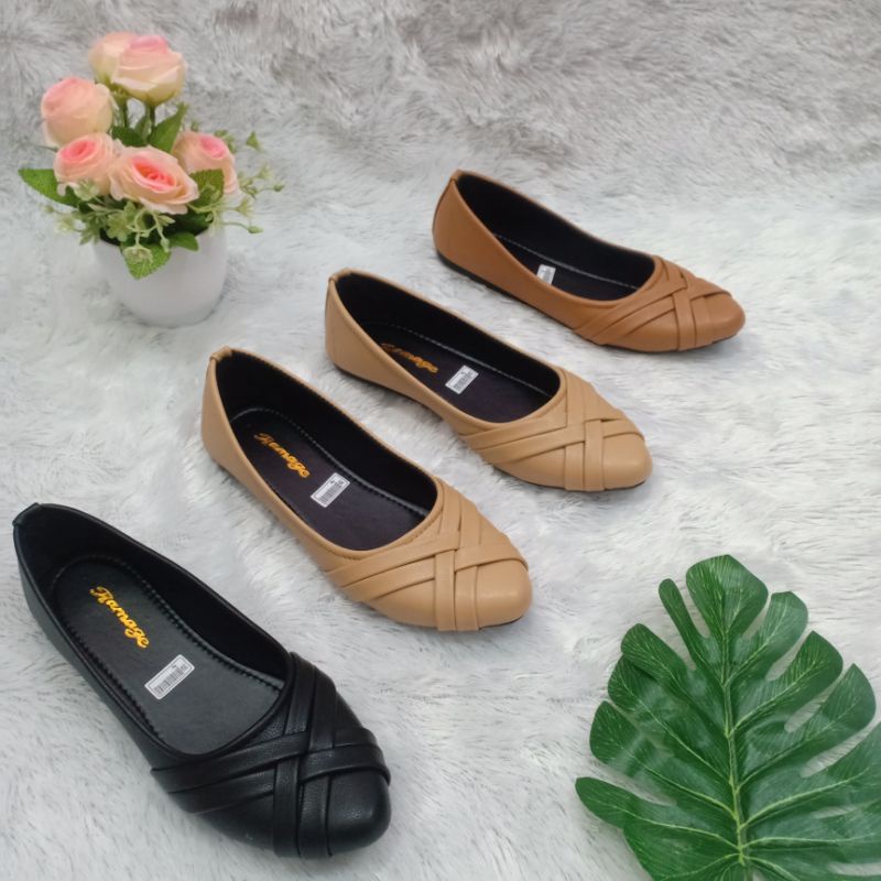 PROMO - SEPATU FLAT SHOES WANITA SOL KARET H08