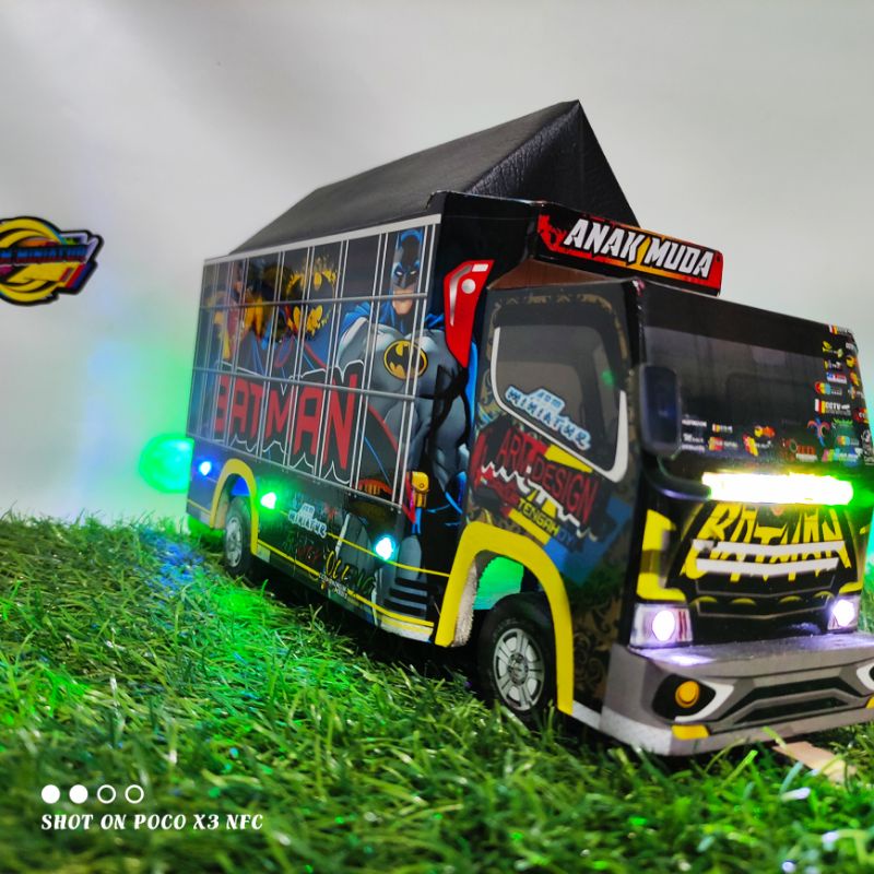 Truk Oleng Kayu Murah Mobil Remot Control Lampu Kelap Kelip Motif Batman