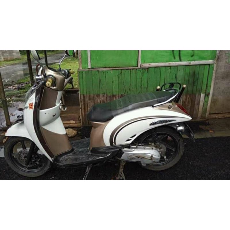Motor Scoopy 2014