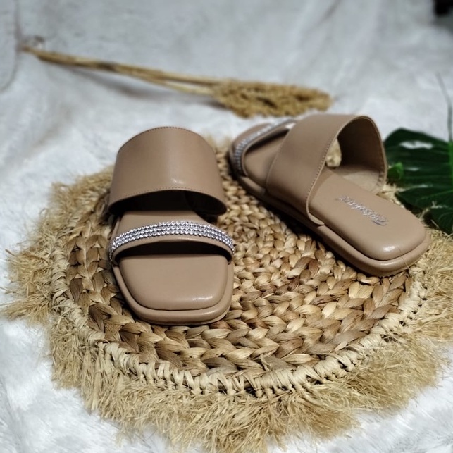 Sandal Wanita Flat Ban 2 Permata NG-19