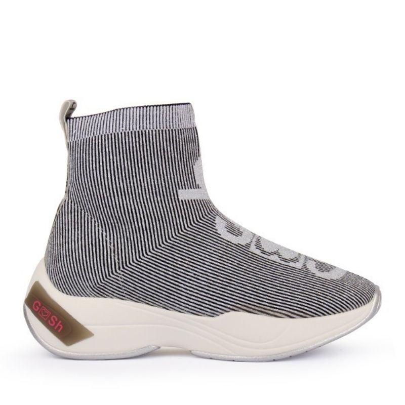 Sepatu boots GOSH NEW