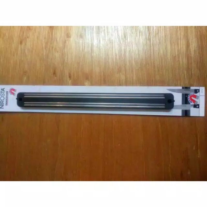 FACKELMANN MAGNETIC HOLDER
