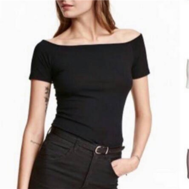 Hnm off shoulder top