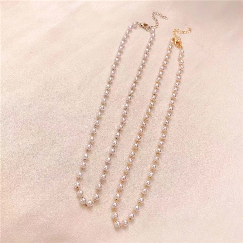 Retro European and American simple elegant temperament single layer nude pearl necklace